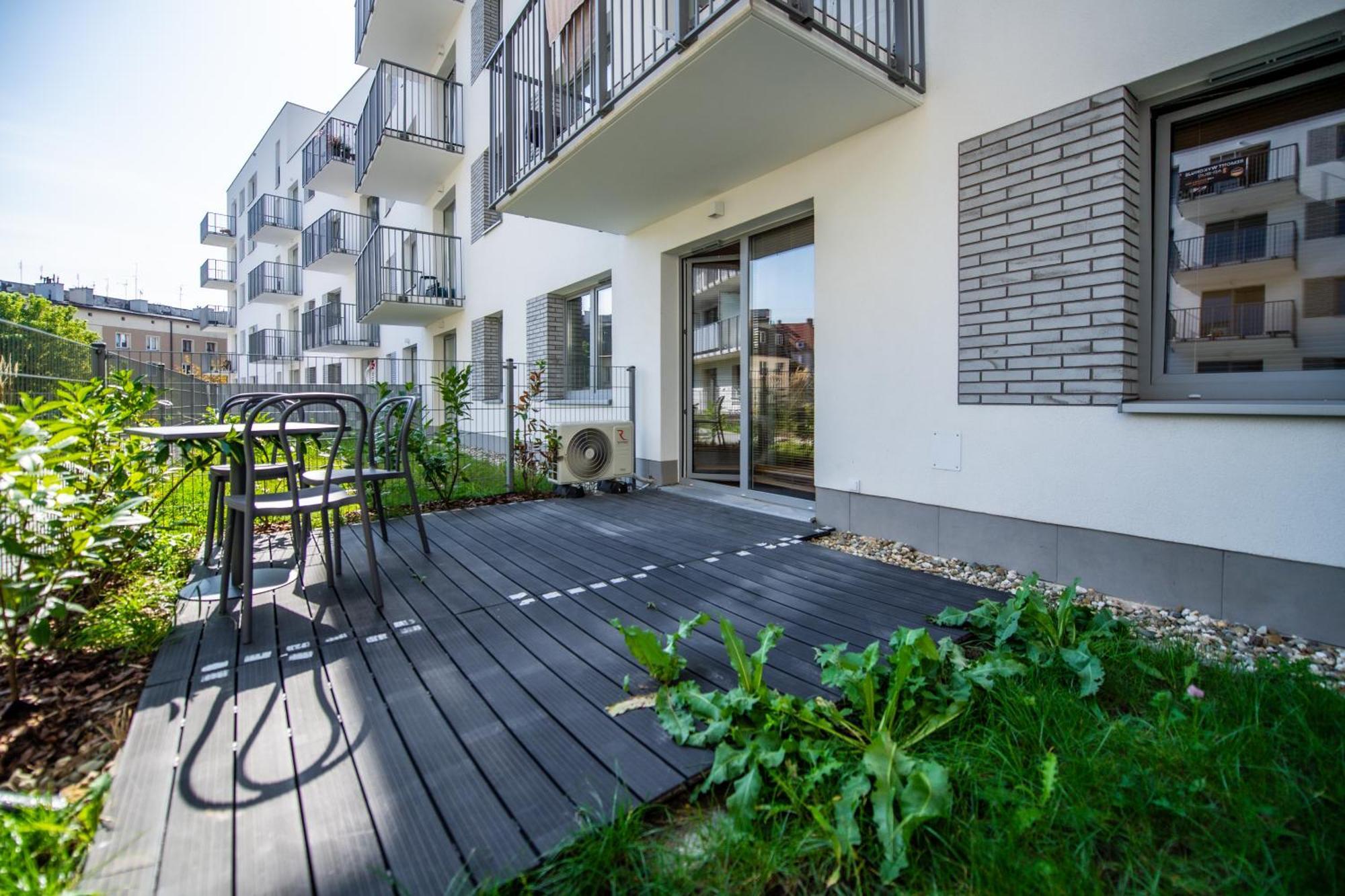 Apartament Mikolowska Z Tarasem Gliwice Exteriör bild